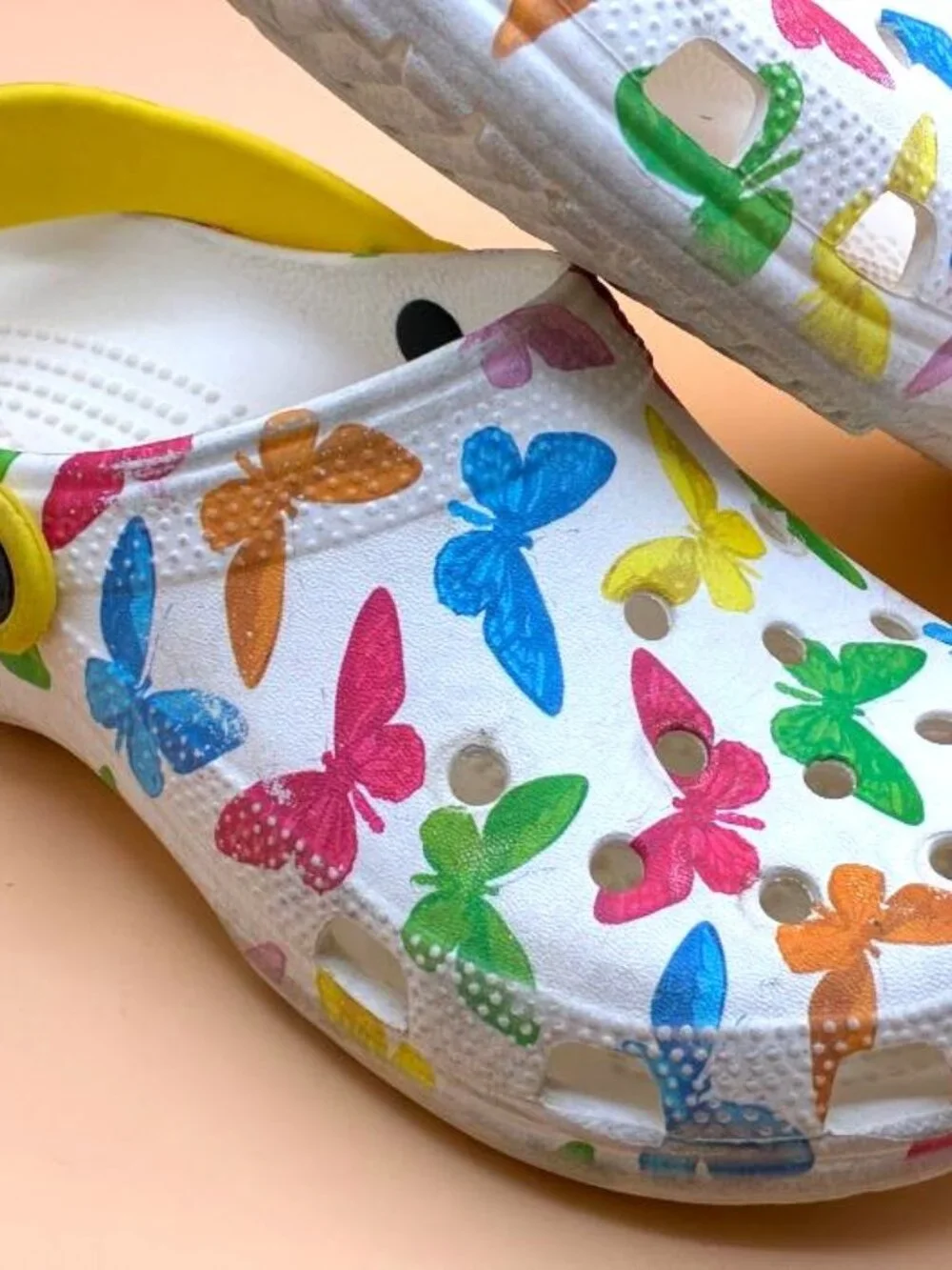 Crocs Classic Vacay Vibes Clog White Butterfly Print Kids Unisex sz J3 206351